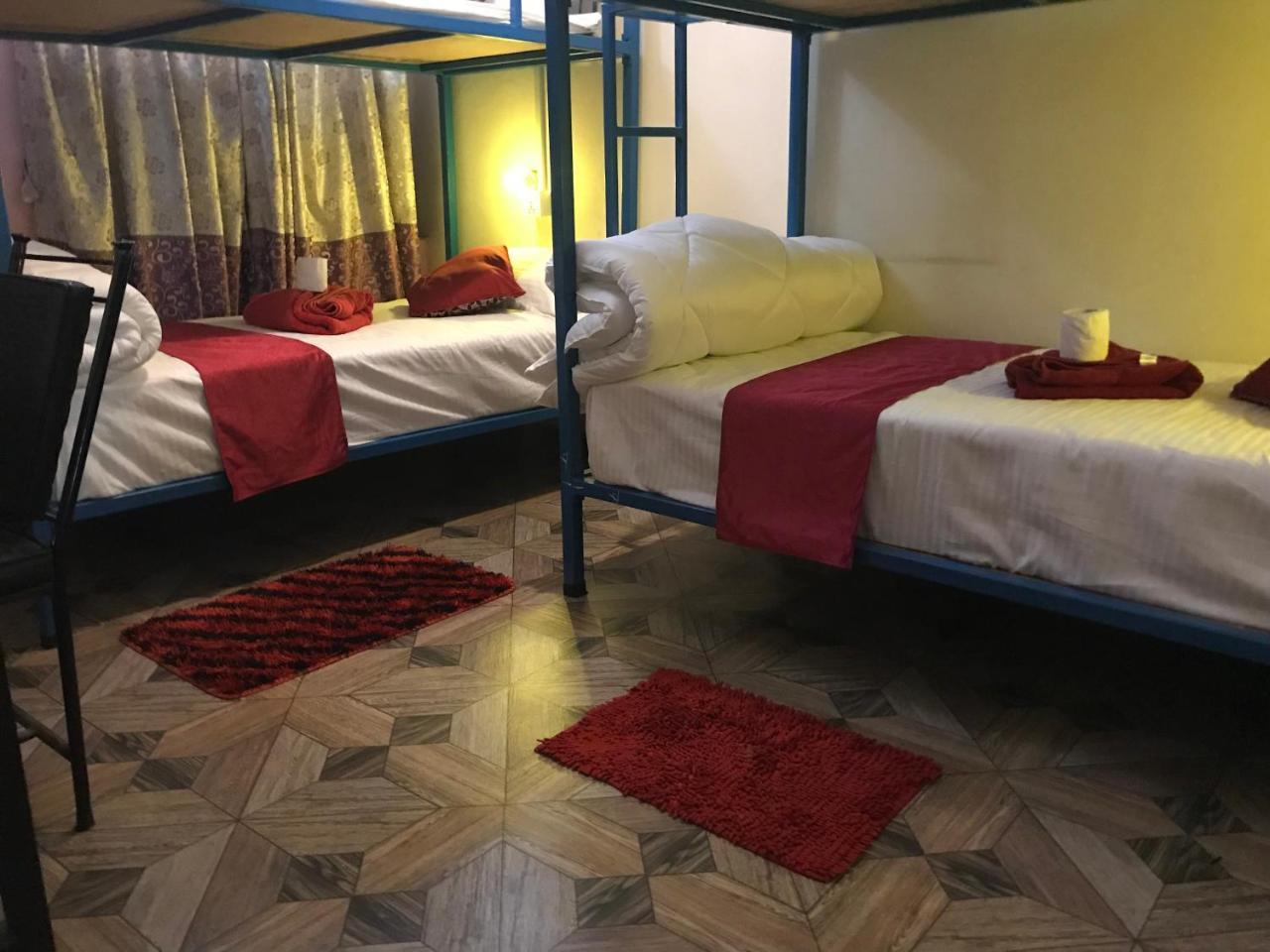 Aroma Tourist Hostel Похара Екстериор снимка